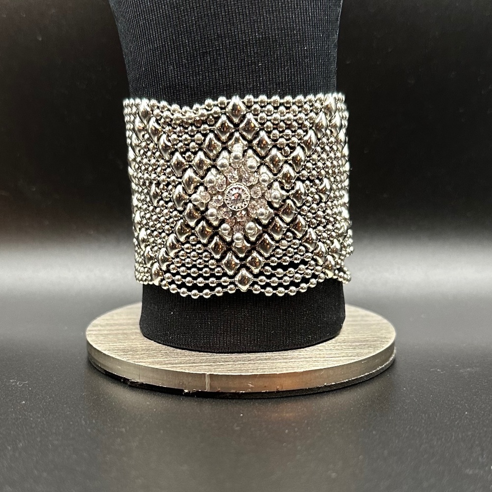 SG Liquid Metal Jewelry - Diamond Bloom Silver Bracelet